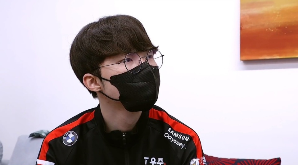 Faker在G2比赛中比赛局势复杂，锐不可当引发热议！的简单介绍-九游娱乐